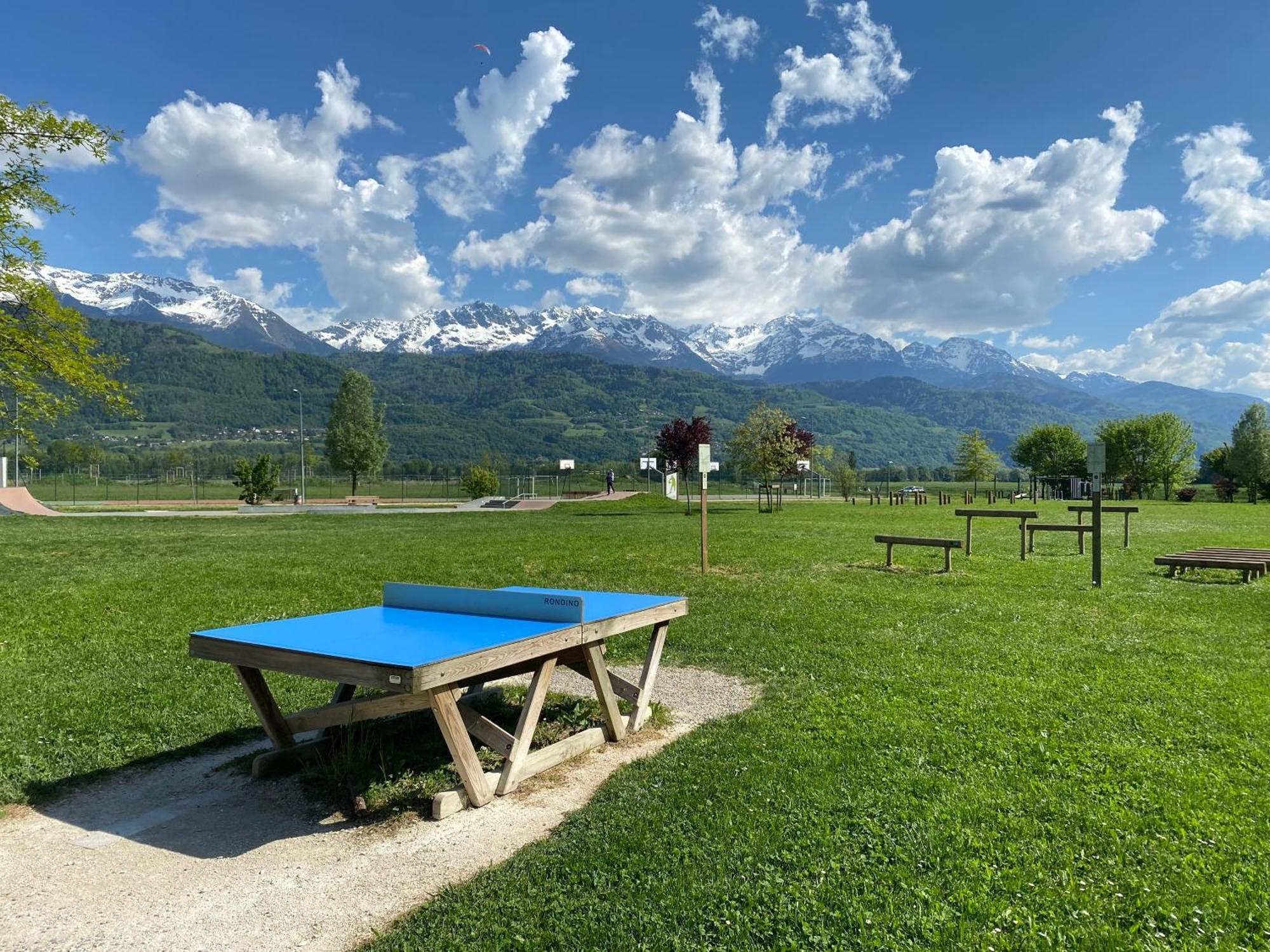 Maison De Village Au Pied De La Montagne Lumbin Екстер'єр фото